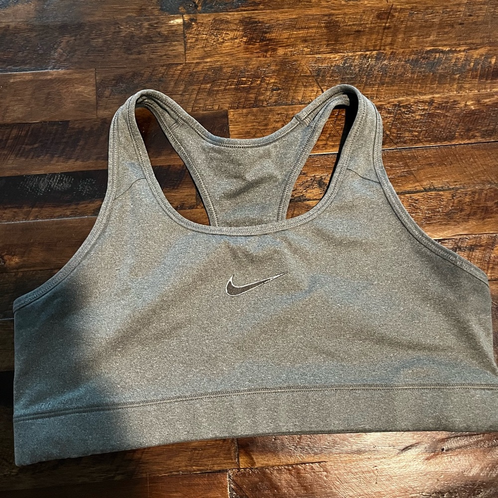 Nike Women's Heathered Gray Sports Bra